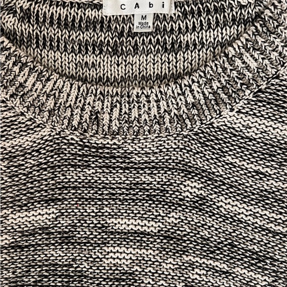 CABI women’s size M black/cream sweater, Great Condition! - Picture 3 of 3